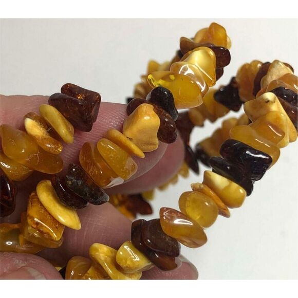 1151 Beautiful Multi-color Baltic amber coil wrap bracelet one size fits most - Picture 2 of 2